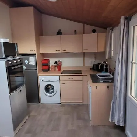 Dans Parc Residentiel Prive Avec Wifi, Piscine Chalet Saint-Pierre-d'Oleron
