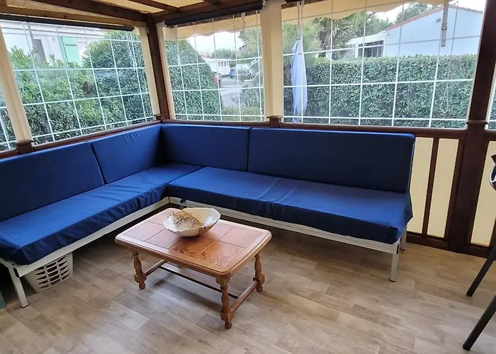 Dans Parc Résidentiel Privé Avec Wifi, Piscine * Saint-Pierre-d'Oleron