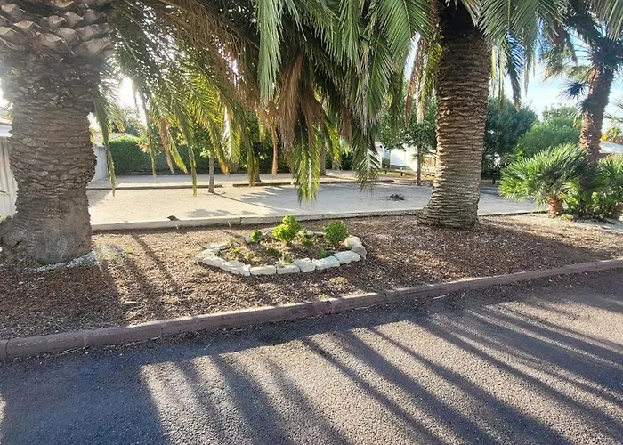 Dans Parc Résidentiel Privé Avec Wifi, Piscine *