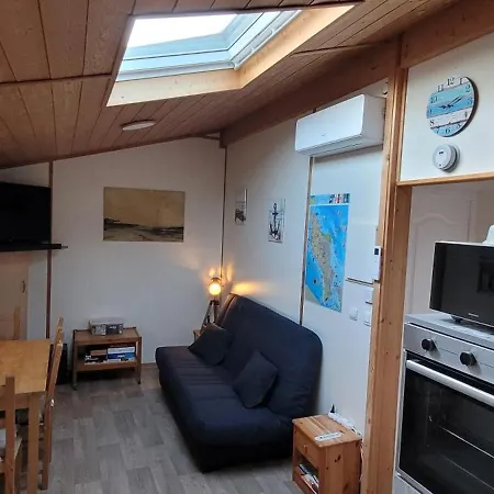 Dans Parc Residentiel Prive Avec Wifi, Piscine Chalet *