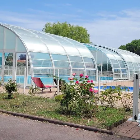 샬레 Dans Parc Residentiel Prive Avec Wifi, Piscine