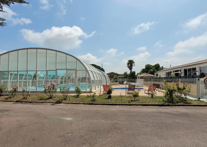 Dans Parc Résidentiel Privé Avec Wifi, Piscine Saint-Pierre-d'Oleron